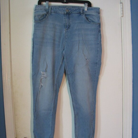 Justice Jeans Plus Size 24 Fringed Distressed Light Wash Ankle Crop Skinny - Picture 1 of 8
